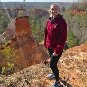 Meet your Posher, Macey